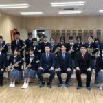 静岡のアシベ商事、下田中学校吹奏楽部に10万円を寄付