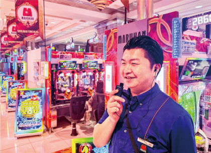 マルハン東日本カンパニーが全店導入!次世代インカムアプリ『Buddycom(バディコム)』 マルハン東日本カンパニーが全店導入!次世代インカムアプリ『Buddycom(バディコム)』