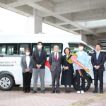 新潟車両贈呈記念写真