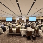 回胴遊商が令和8年度関東・甲信越地区研修会を開催、行政担当官は適正な遊技機流通や闇スロ撲滅に向けた遊技機管理を要請 回胴研修会全景